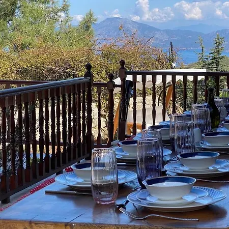 Brombeere Faralya Holiday home *